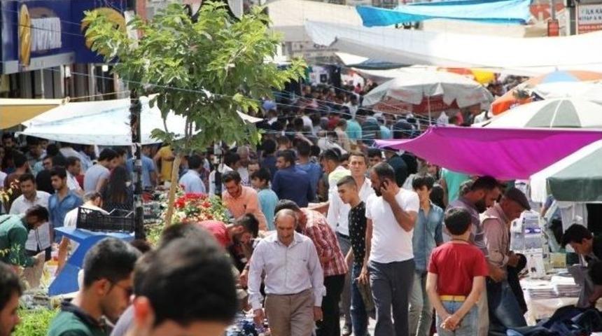 Van&rsquo;da Bayram Yoğunluğu