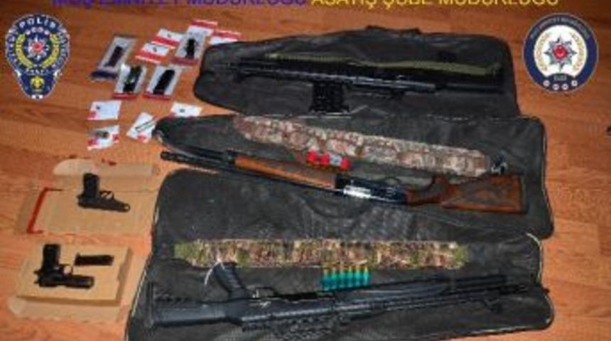 Muş&rsquo;ta Ailelerin Kavgasında Silahlar Ele Ge&ccedil;irildi