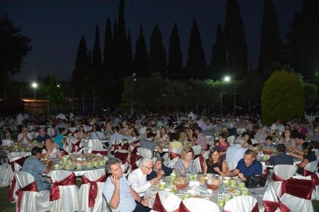 Başkan &Ouml;zakcan; &ldquo;ben Sağ Olduğum S&uuml;rece Efeler&rsquo;in Başı Yere Eğilmez&rdquo;