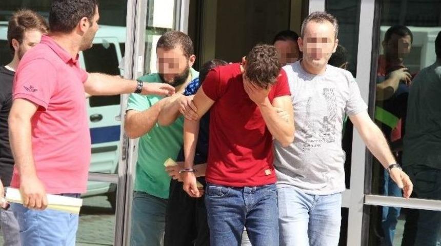 17 Bin 659 Adet Uyuşturucu Hap İle Yakalanan 5 Kişi Tutuklandı