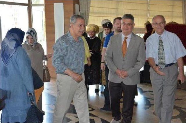 Bülent Arınç, Akçakoca'da Ailesiyle Tatilde