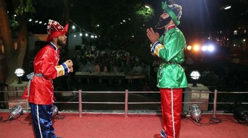 Haliliye Belediyesi&rsquo;nden Hilvan&rsquo;da İftar Yemeği