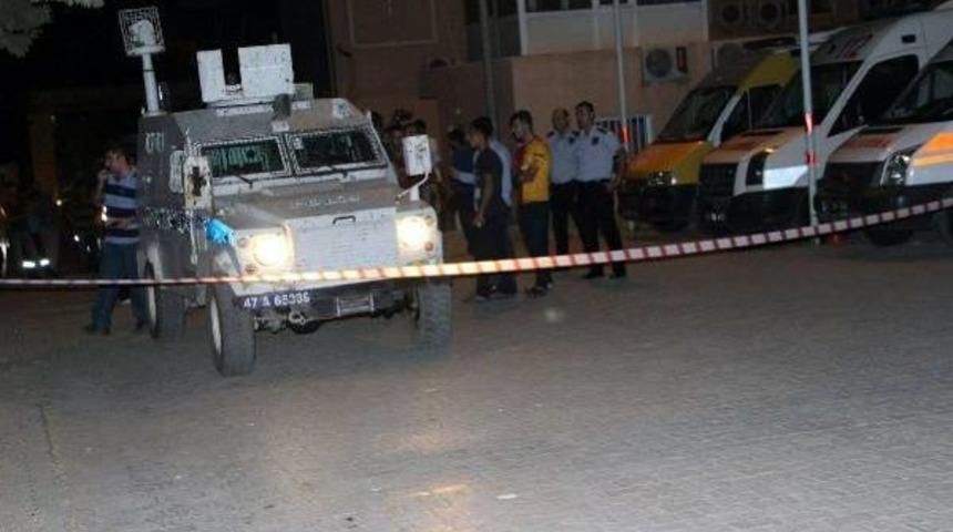 Nusaybin Devlet Hastanesi Bah&ccedil;esinde Bomba S&uuml;s&uuml; Verilmiş Paket Paniği