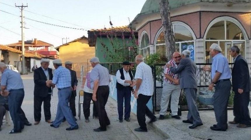 230 Yıllık Bayramlaşma Geleneği