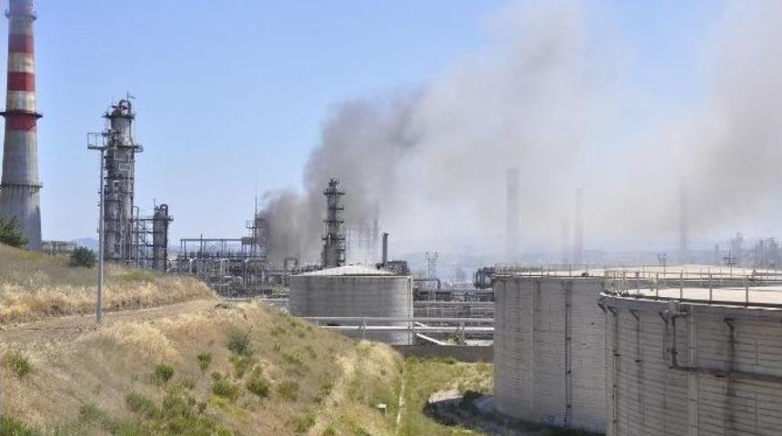 T&uuml;praş&rsquo;ta &Ccedil;ıkan Yangın Korkuttu