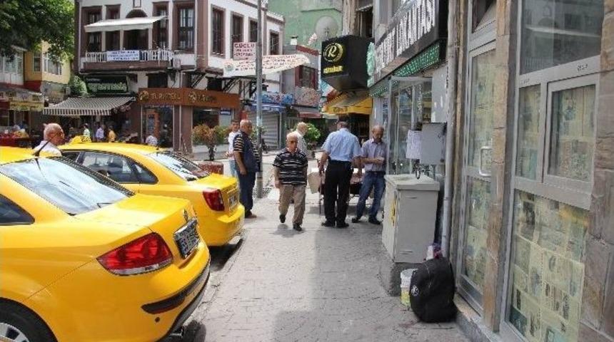 Samsun&rsquo;da Ş&uuml;pheli &Ccedil;anta Paniği