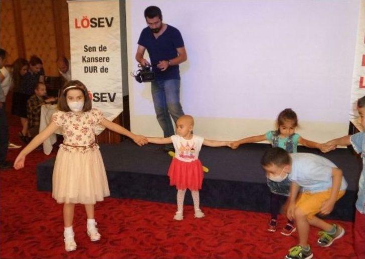 Lösemili Miniklerin Bayram Sevinci G4