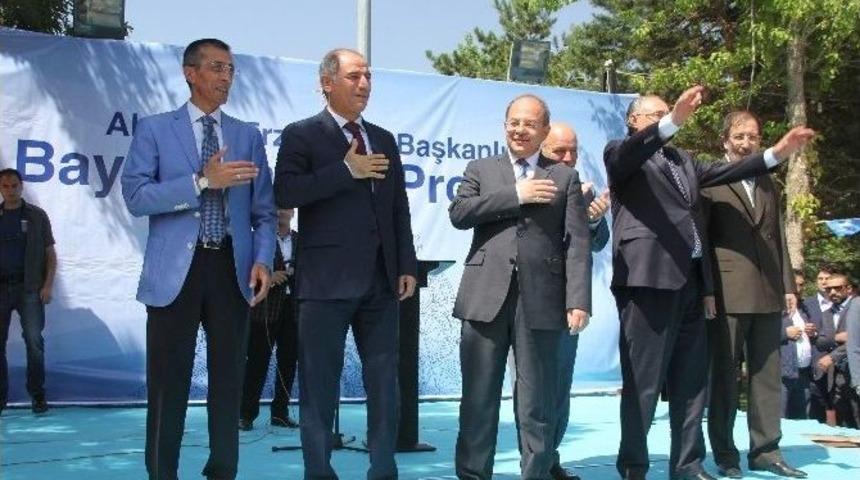 Ak Parti&rsquo;de Bayramlaşma Programı