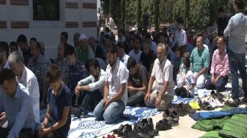 Validebağ "koru Camii" Ibadete A&ccedil;ıldı