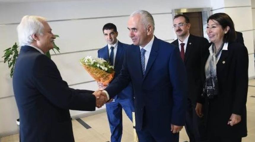 Ak Parti  Ve Dsp'den Chp'ye Bayram Ziyareti