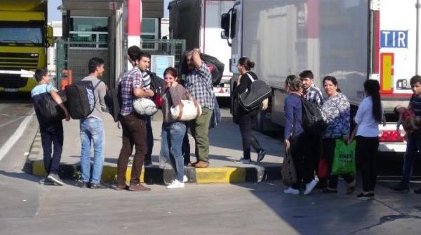 Suriyeliler Kapıkule&rsquo;Ye Dayandı