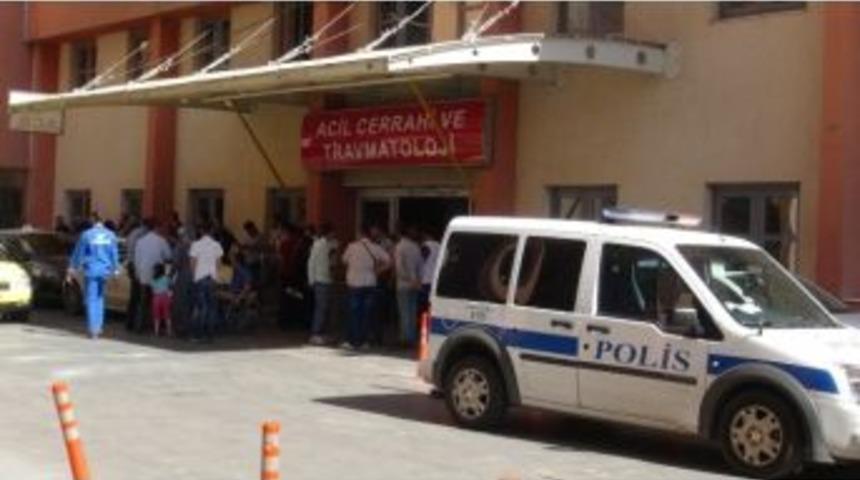 Batman&rsquo;da Maytap Parmak Koparttı