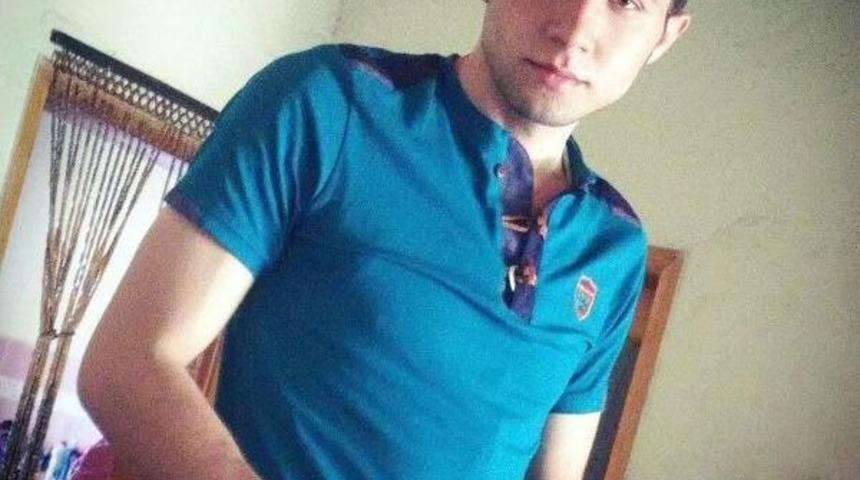 Fabrika Işçisi Arkadaşları Tarafından Başı Keserle Ezilerek Öldürüldü