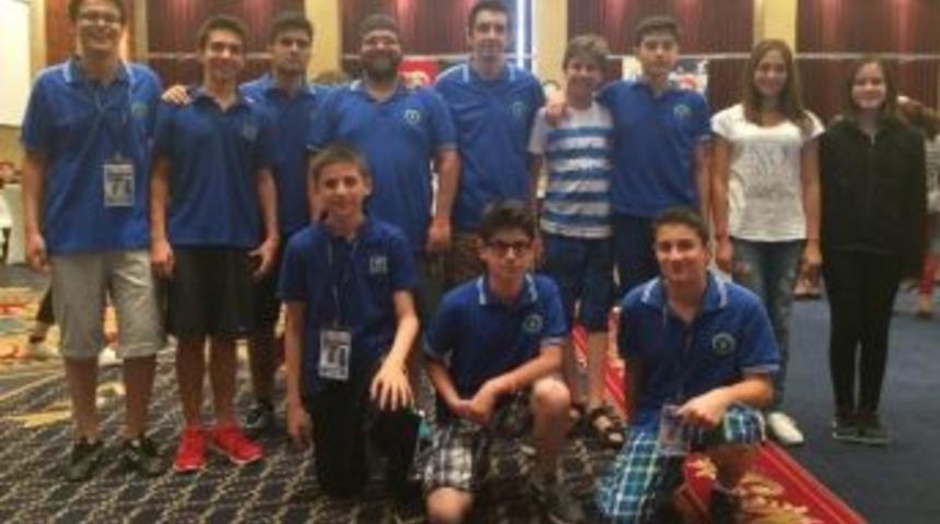 B&uuml;y&uuml;kşehirli Yıldızlar Satran&ccedil;ta Zirvede