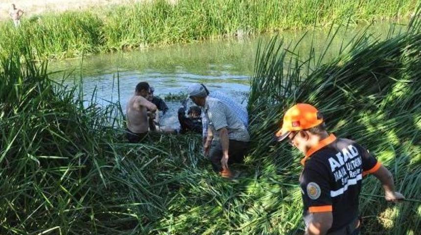 Kurtarmak Istediği Oğluyla Birlikte Boğuldu