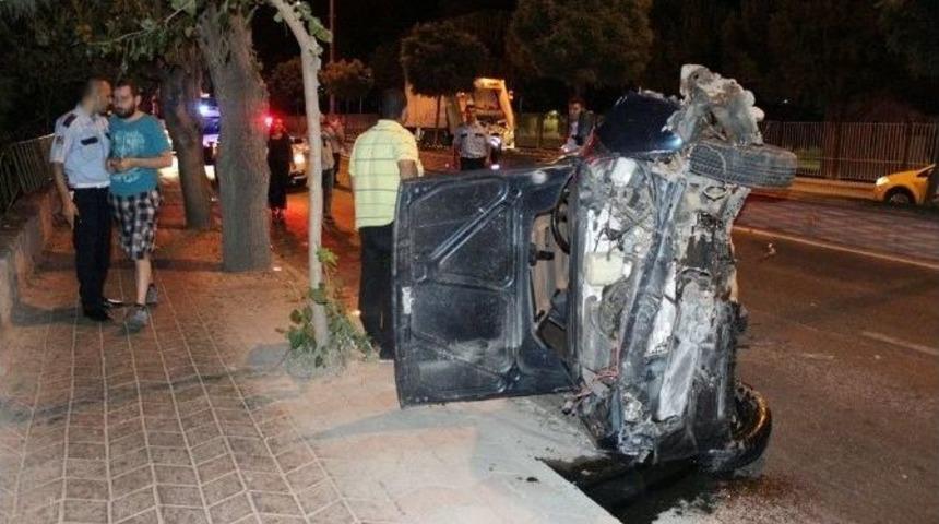 &Ccedil;anakkale&rsquo;de Aracıyla Takla Atıp, Kayıplara Karıştı