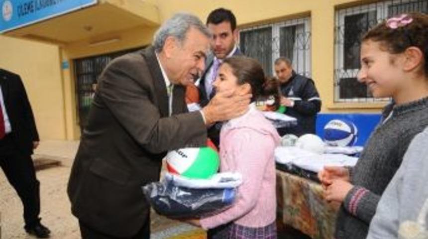 B&uuml;y&uuml;kşehir&rsquo;den 1.5 Milyon Tl&rsquo;lik Spor Desteği