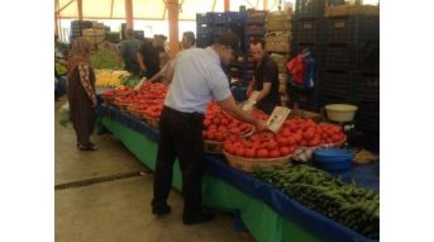 İzmit Zabıtası Pazar Denetiminde