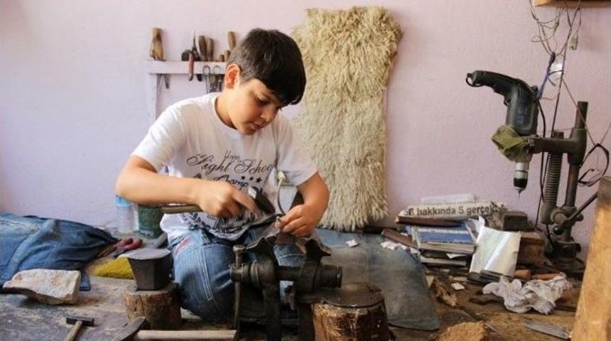 Baba Oğul 300 Yıllık Ustalığı Devam Ettiriyor