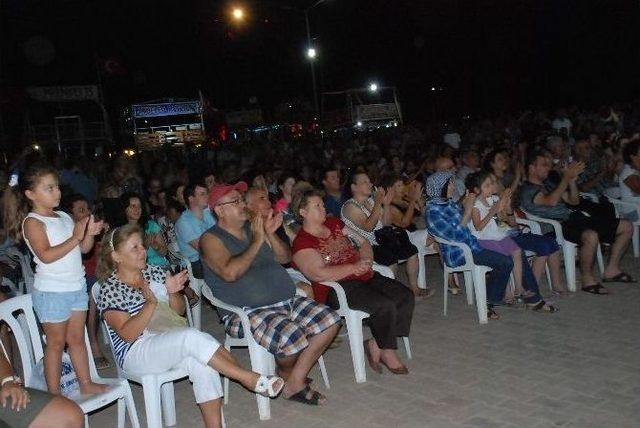 Didim Belediyesi Akbük’te Konser Düzenledi