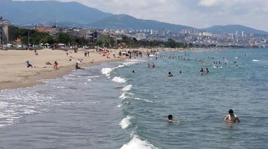 Atakum Sahiline Tatilci Akını