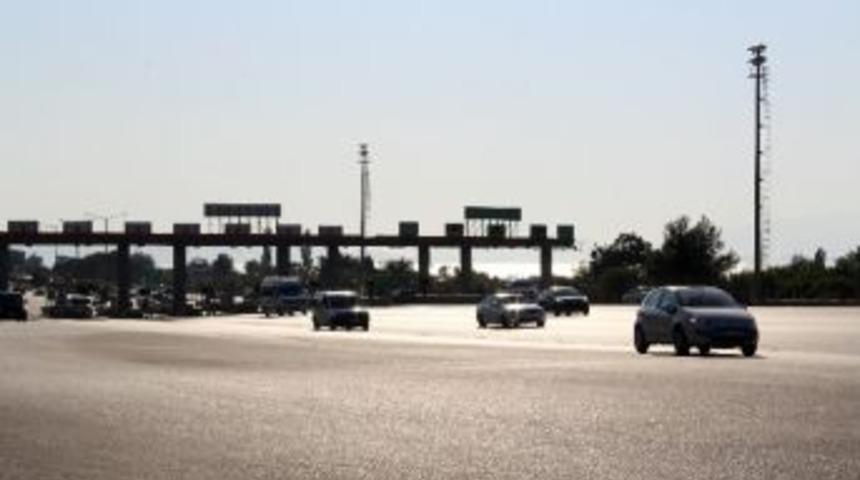 İzmir&rsquo;de Bayram D&ouml;n&uuml;ş&uuml; Sakinliği