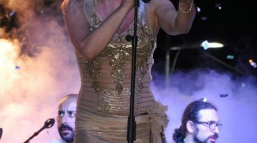 Ezgiler Bu Kez Yalova I&ccedil;in &lsquo;Yankı&rsquo;Landı