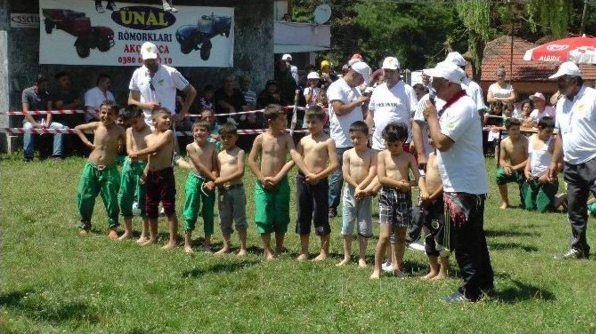 Bey&ouml;ren K&ouml;y&uuml;nde 150 Yıllık Gelenek S&uuml;r&uuml;yor