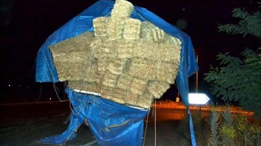 Kazada Alev Alan Kamyonda 1 Kişi Yanarak &Ouml;ld&uuml;