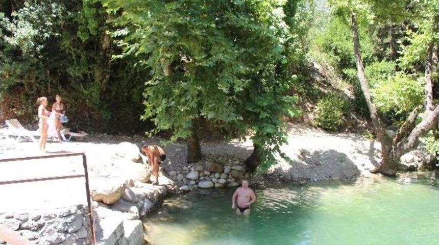 Ulupınar Sıcaktan Bunalanların Tercihi Oldu