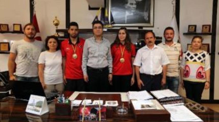 Yenimahalle&rsquo;nin Milli Gururları