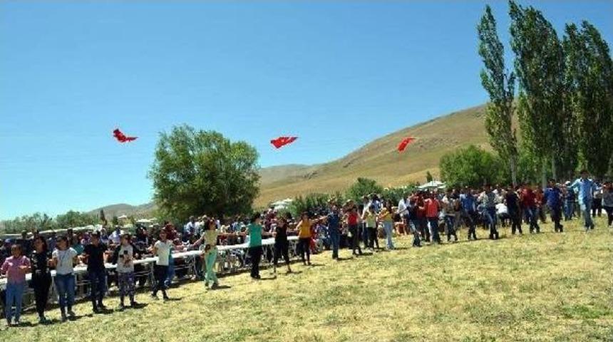 D&uuml;nya Avşarlar Şenliği&rsquo;Nin Ilki Kayseri&rsquo;De Yapıldı