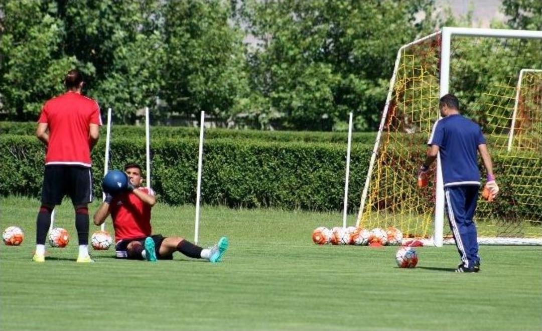 Kayserispor&rsquo;da Hedef Lige Tutunmak