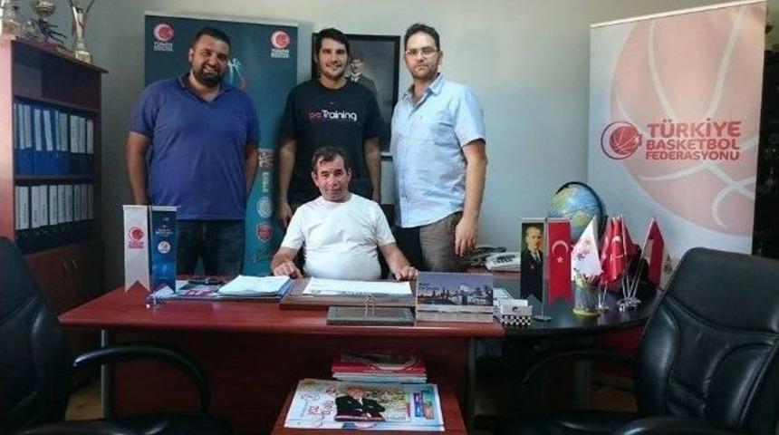 Yalova Belediyespor Transferlere Devam Ediyor