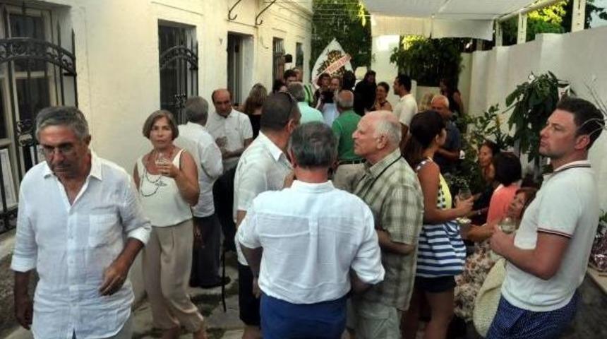 Mandalina Bah&ccedil;eli 100 Yıllık Ev, Mimarlık K&uuml;t&uuml;phanesi Oldu