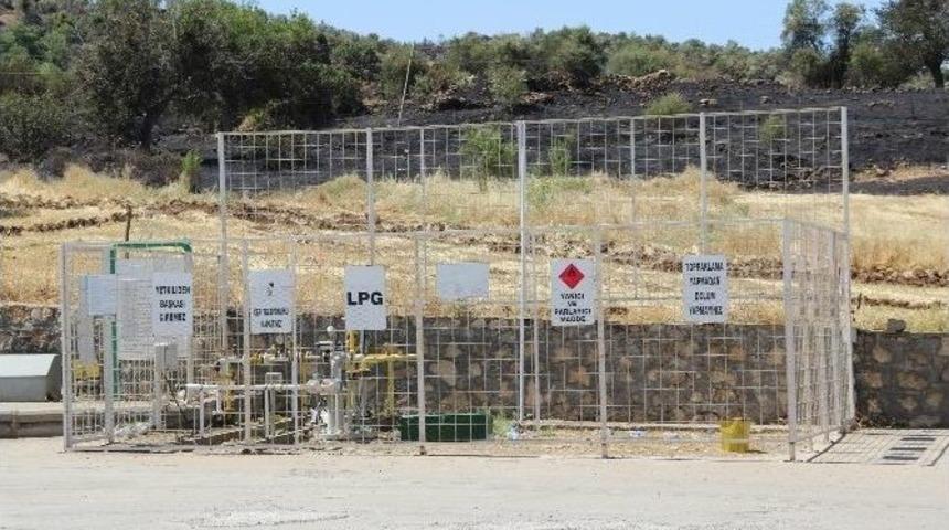 Lice&rsquo;deki Yangının B&uuml;y&uuml;kl&uuml;ğ&uuml; G&uuml;n Işığıyla Birlikte Ortaya &Ccedil;ıktı