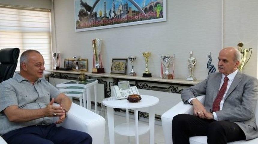 B&uuml;y&uuml;kşehir&rsquo;den Ulaşım Konusunda Tarihi Adımlar