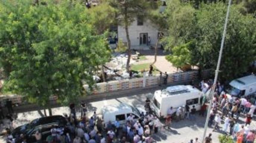 Kiraz, Suru&ccedil;&rsquo;daki Saldırıyı Kınadı