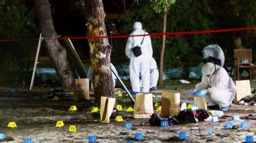 Suru&ccedil;'ta Canlı Bomba Dehşeti (15)