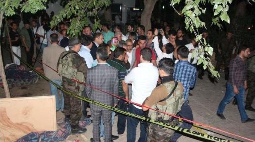 Suru&ccedil;'ta Canlı Bomba Dehşeti (17)