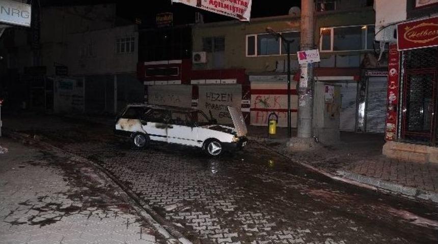 Şırnak&rsquo;ta Askerin Aracı Ateşe Verildi