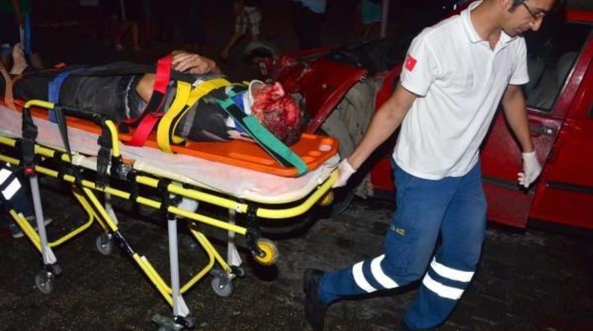 Adana'da Trafik Kazası; 1 Ağır Yaralı