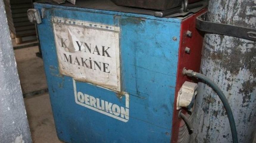 (&ouml;zel Haber) Ramazan Bayramını Fırsat Bilet Hırsızlar, 10 İşyerini Soydu