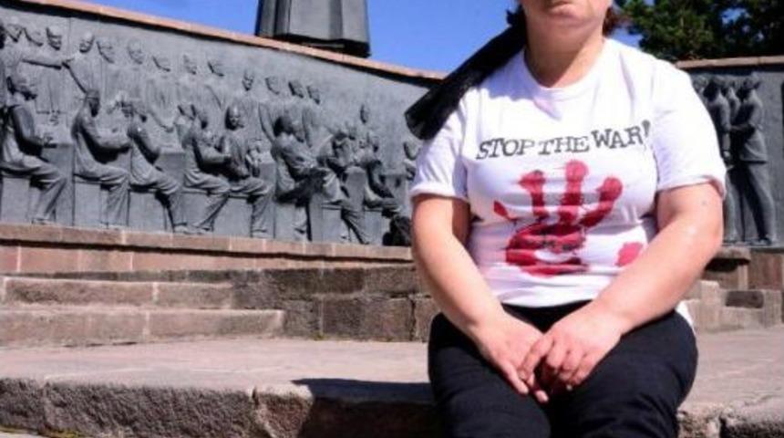 Erzurum'da Tek Kişilik Suru&ccedil; Protestosu