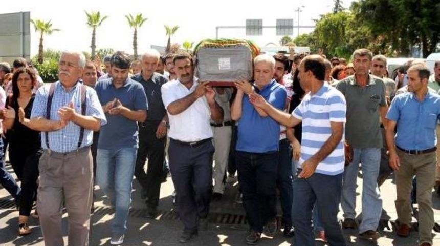 Kobani'de Işid'le &Ccedil;atışmada &Ouml;len Avustralyalı'nın Cenazesi &Uuml;lkesine G&ouml;nderildi