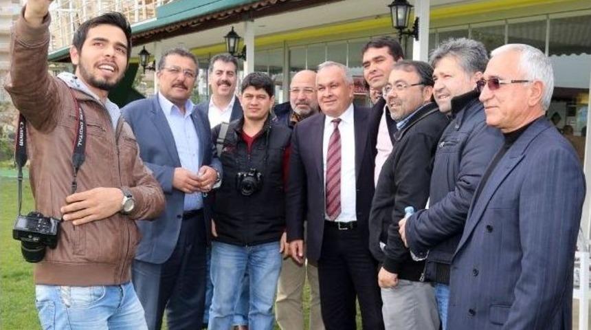 Kızkalesi Yerel Medya &Ouml;d&uuml;lleri G&ouml;r&uuml;c&uuml;ye &Ccedil;ıktı