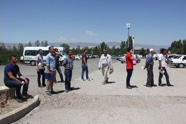 Erzurum’da Şüpheli Kadın Çantası Fünyeyle Patlatıldı