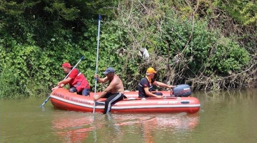 Serinlemek İ&ccedil;in Nehre Giren Yaşlı Adam Boğuldu