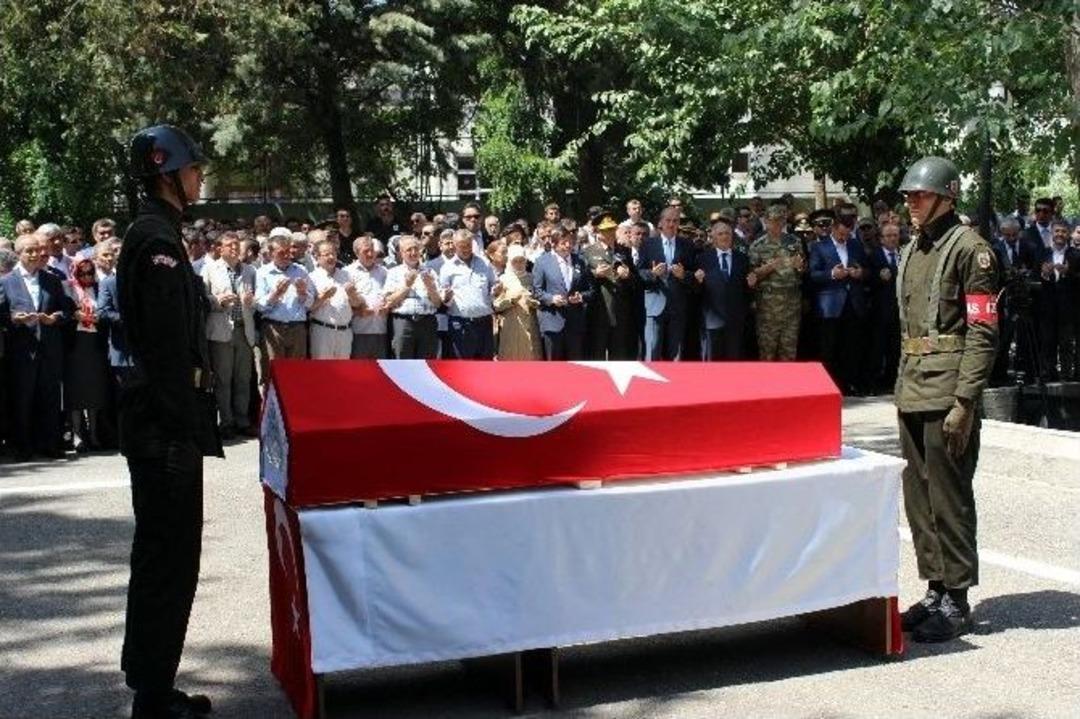 Şehit Uzman Onbaşı İ&ccedil;in T&ouml;ren D&uuml;zenlendi