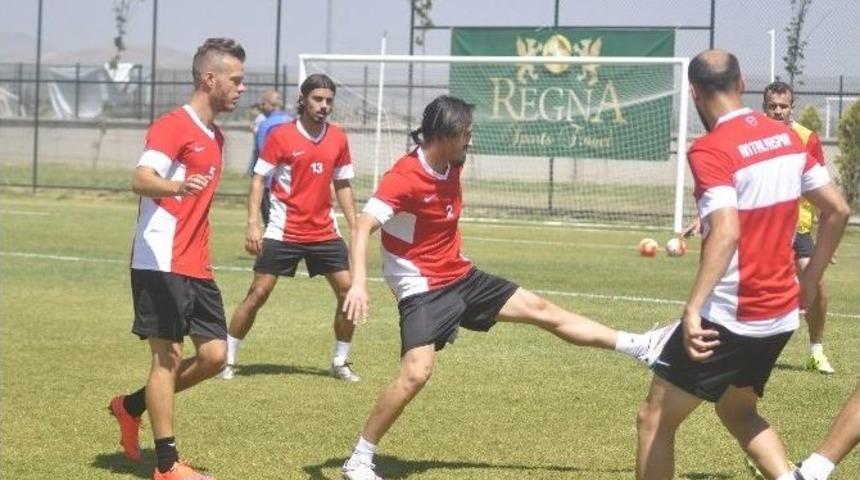 Antalyaspor Afyonkarahisar Kampında İlk Antrenmanına &Ccedil;ıktı
